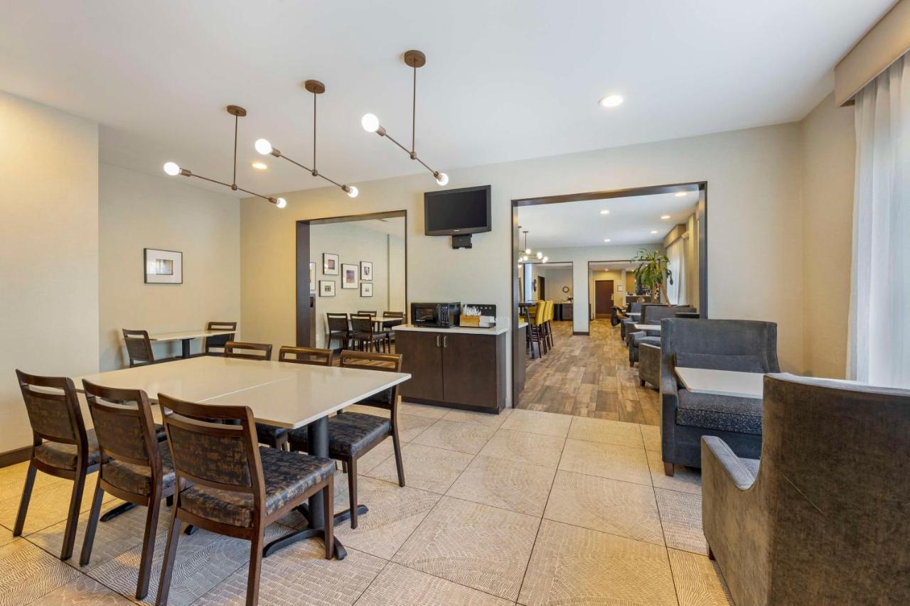 Best Western Plus Nashville Airport Hotel - Bna Екстериор снимка