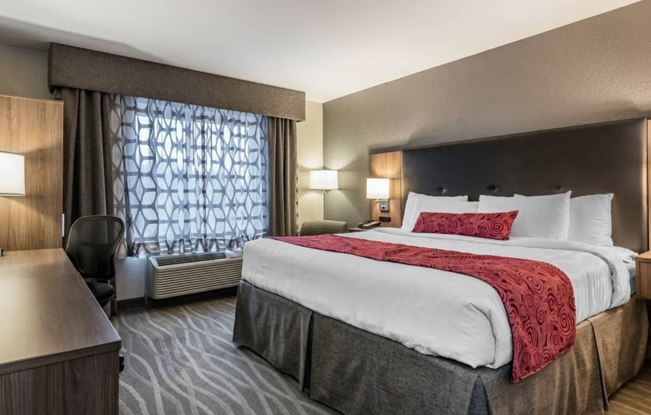 Best Western Plus Nashville Airport Hotel - Bna Екстериор снимка