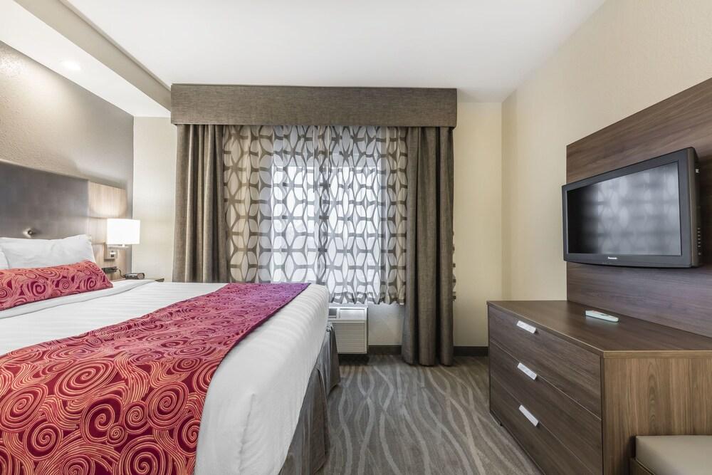 Best Western Plus Nashville Airport Hotel - Bna Екстериор снимка
